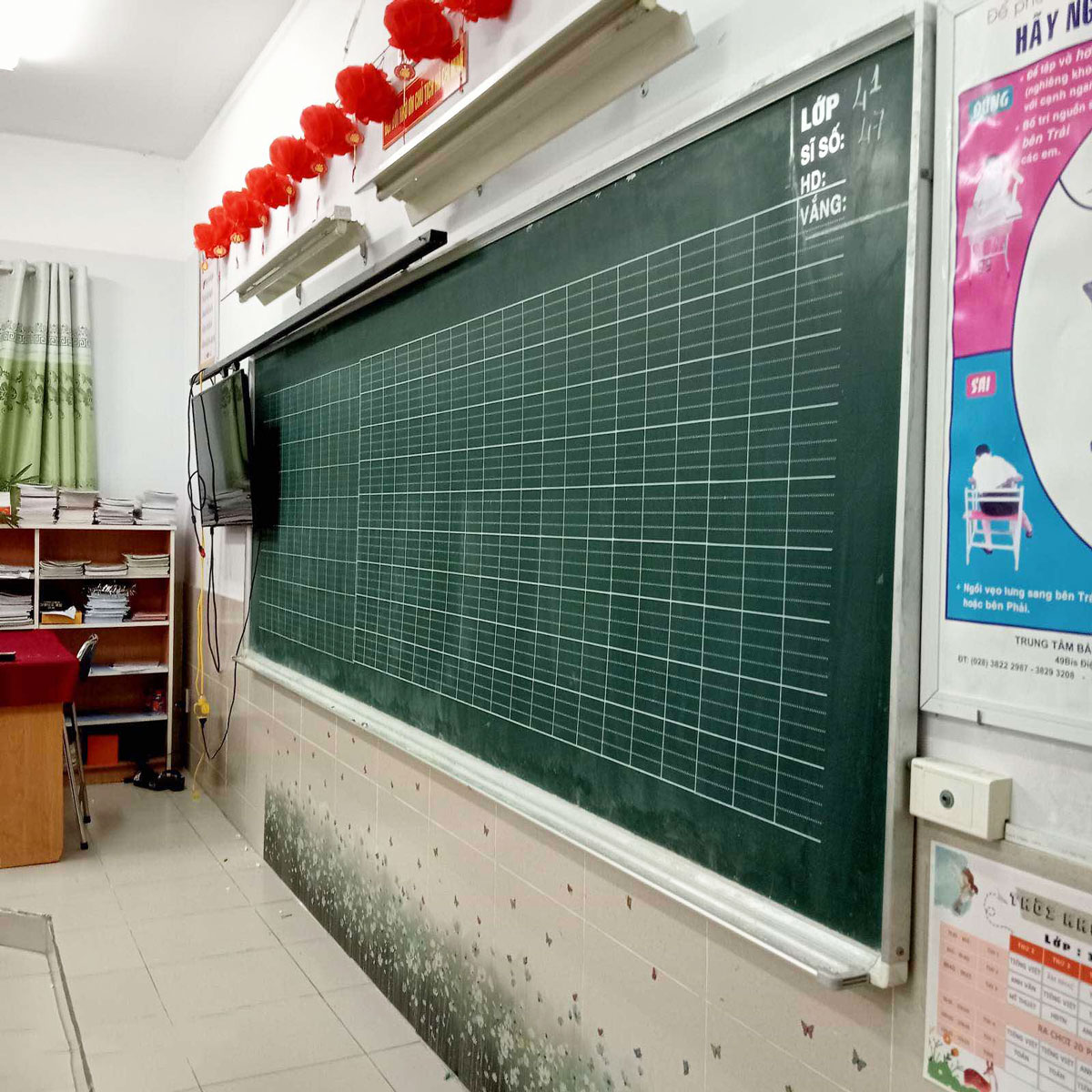 Mặt bảng từ viết phấn Hàn Quốc in ô ly tiểu học